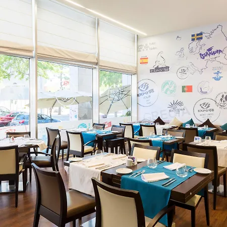 Melia Oriente Отель