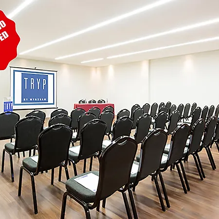 Melia Oriente Ξενοδοχείο 4*