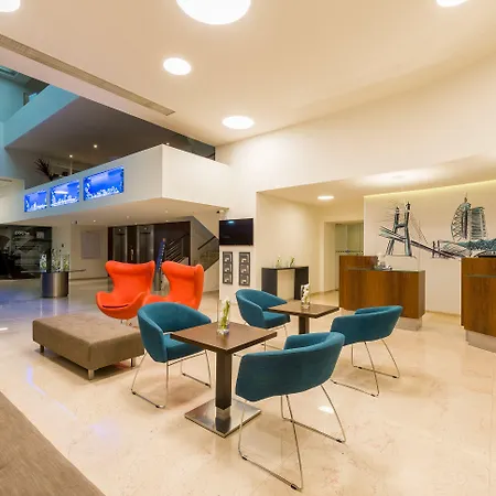 Ξενοδοχείο Melia Oriente 4*