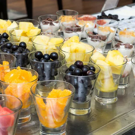 Melia Oriente Ξενοδοχείο 4*