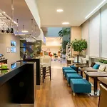 מלון Melia Oriente 4*