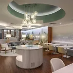 Hotel Melia Oriente 4*
