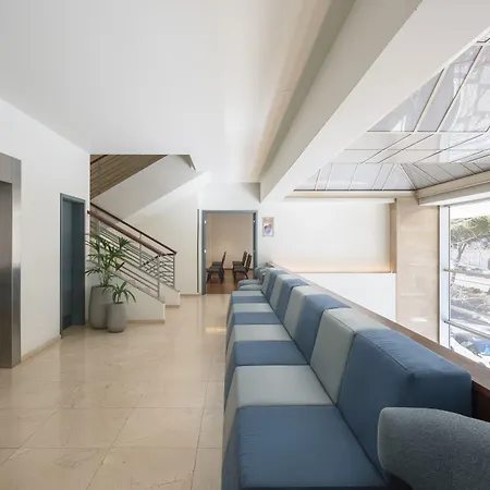 Melia Oriente 4*