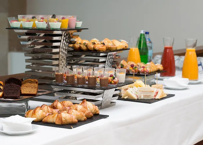 Melia Oriente Hotell