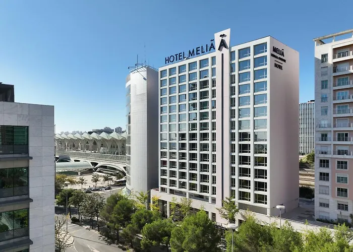 Hotel Melia Oriente 4*