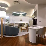 Melia Oriente Hotel