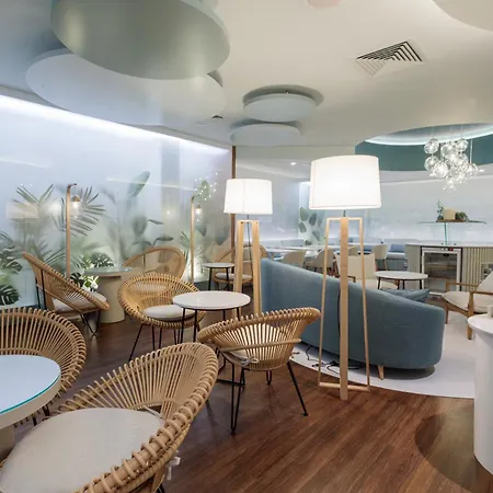 Melia Oriente 酒店 4*